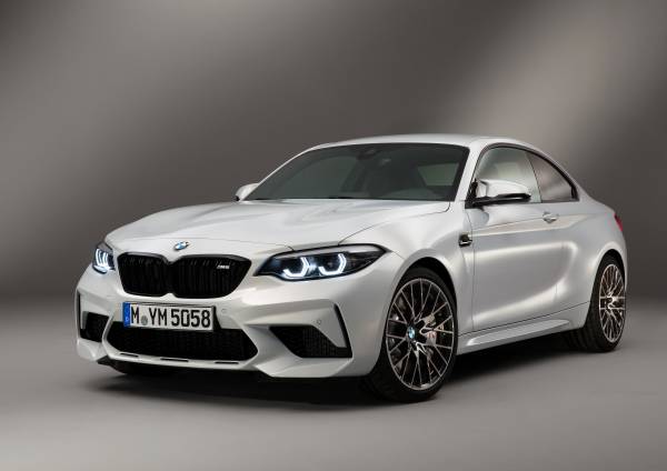 BMW M2 Competition 2026: Gerçek Bir Şoför Arabası Nihayet Geldi