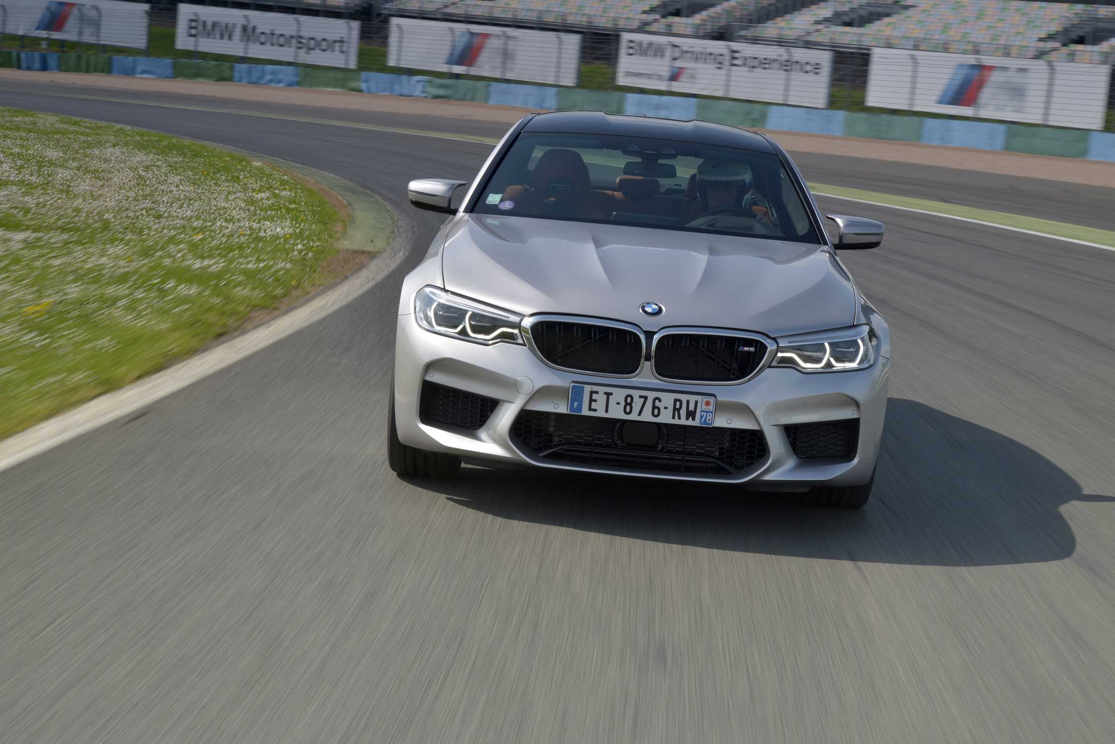 Nouvelle BMW M5 Berline – Circuit de Nevers Magny-Cours