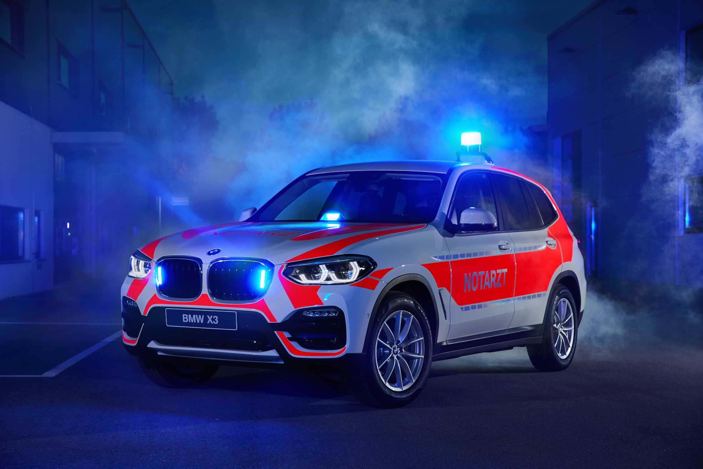 The BMW X3 xDrive20d for the emergency physician (05/2018).