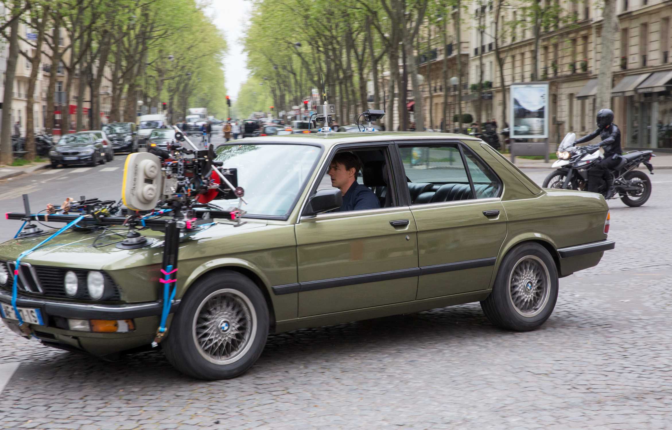 bmw motorcycle tom cruise fallout