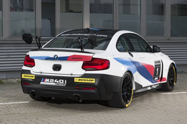  El BMW M2 5i Racing Cup se convierte en el BMW M2 0i Racing Cup