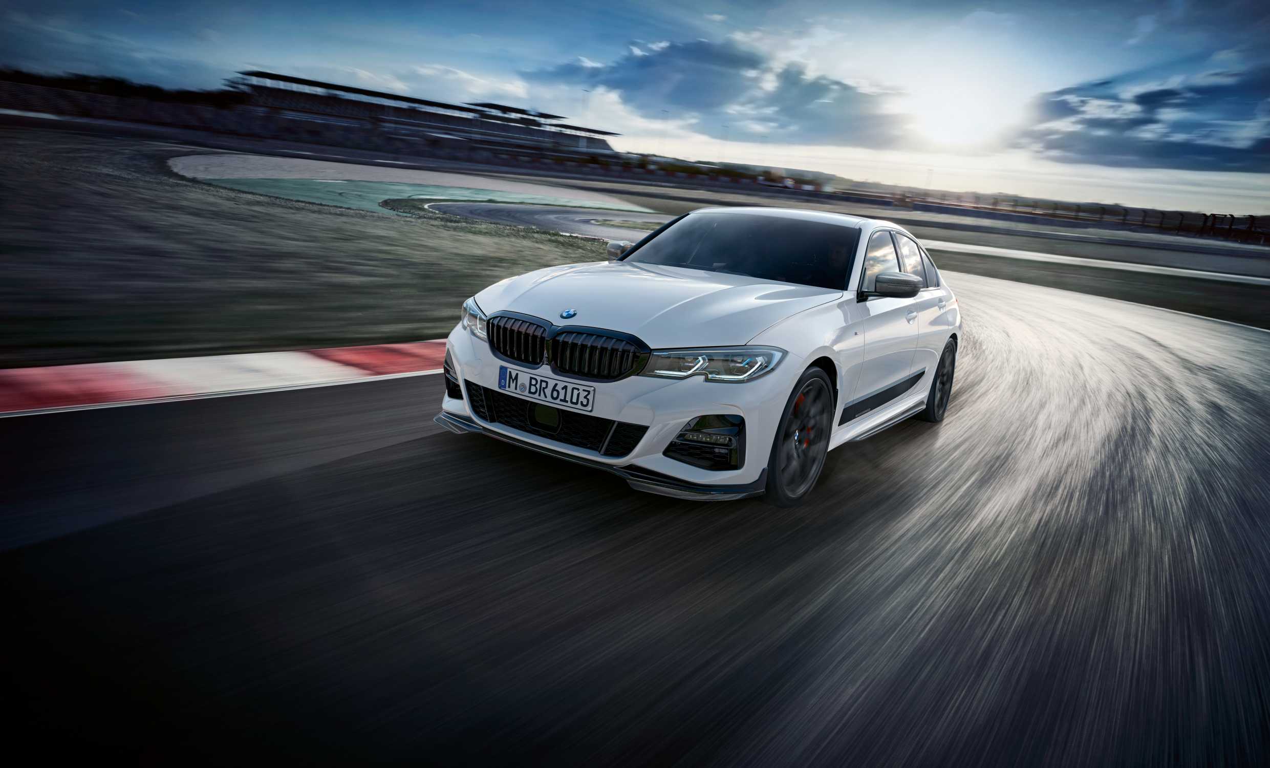 BMW Serie 1 M Performance Parts: largo alla personalizzazione - BMWnews