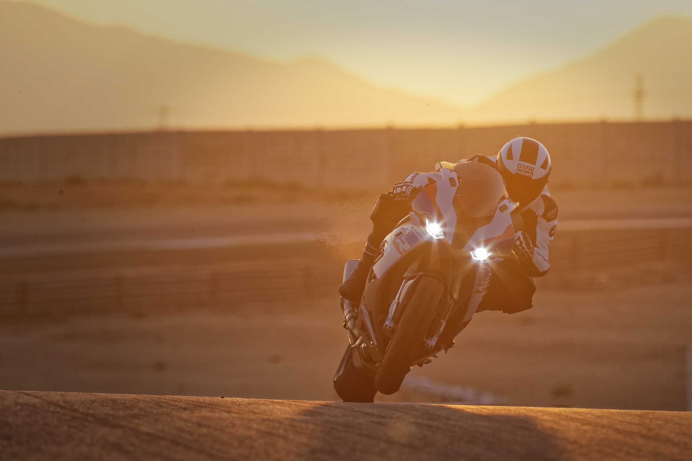 The New Bmw S 1000 Rr Pricing Features Packages And Options