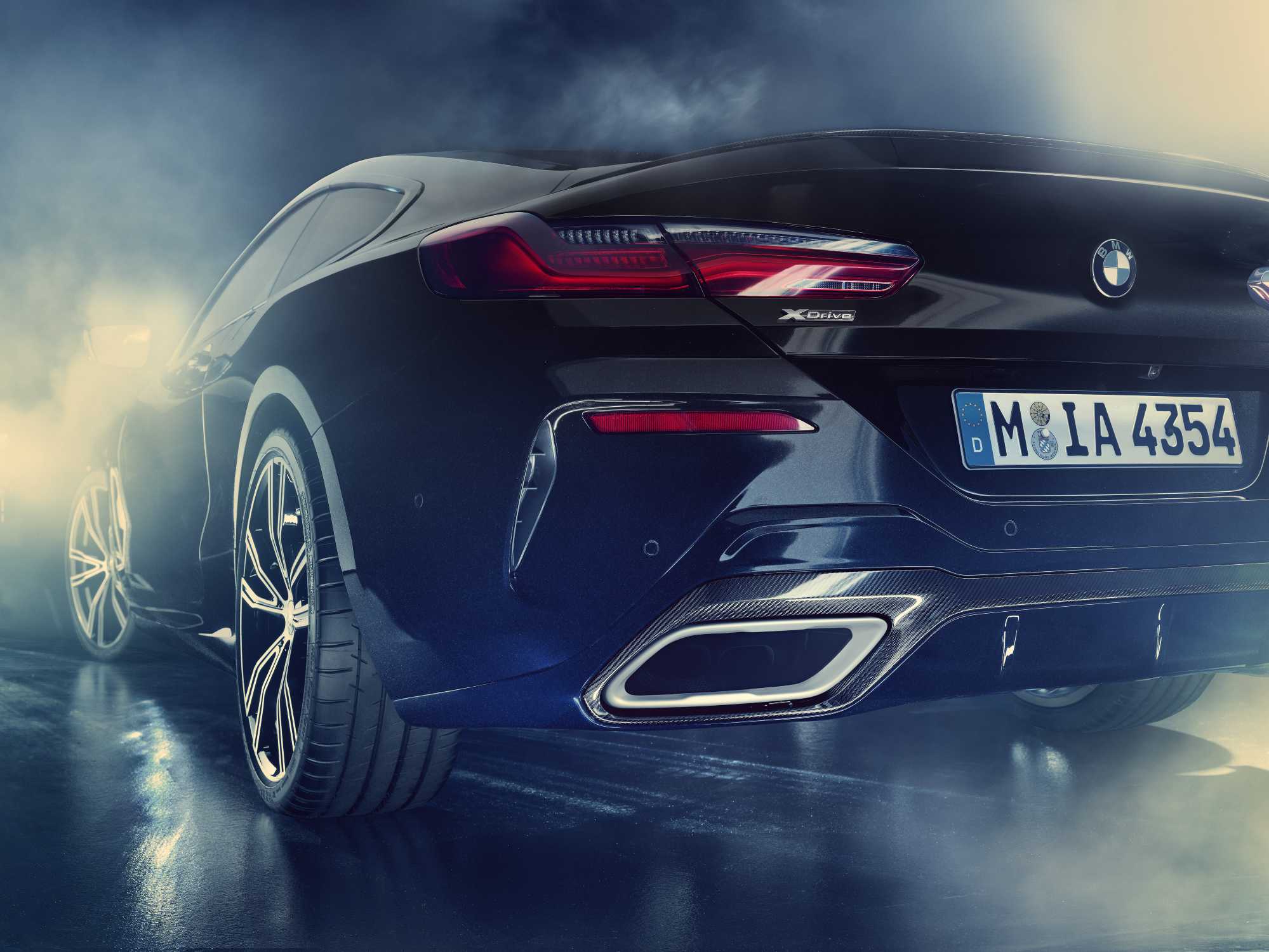 The all-new BMW Individual M850i xDrive Coupé Night Sky (01/2019).