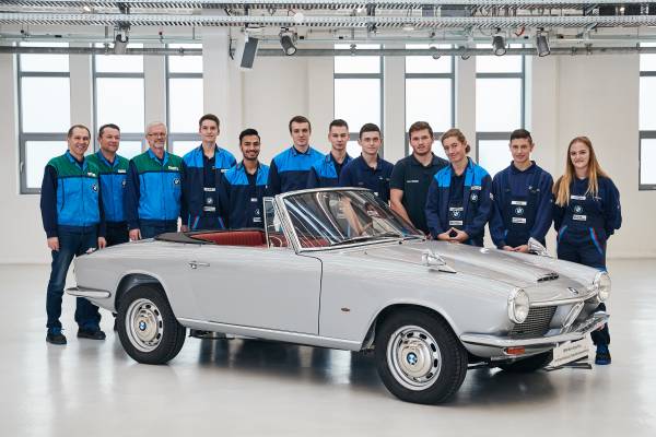 Classic Cars @ AZT Fortsetzung - Themen - Allianz Zentrum für Technik