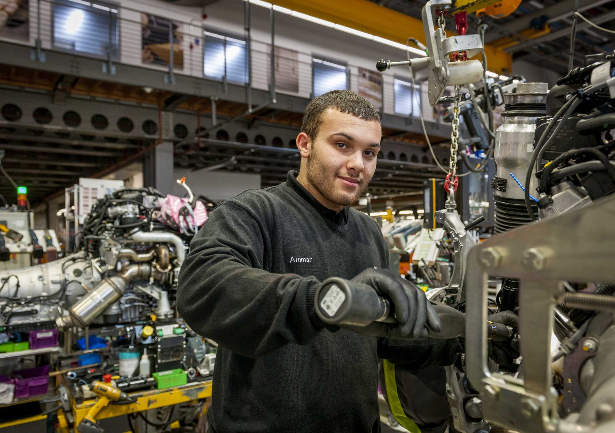 AMMAR SUNDERLAND, ROLLS-ROYCE MOTOR CARS APPRENTICE