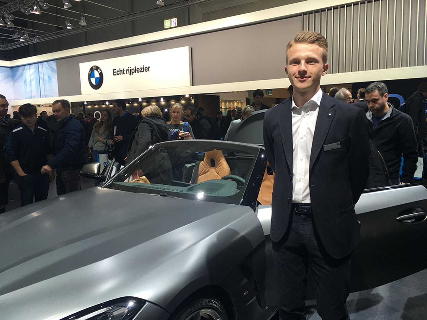 Toon Pieters - student Automotive Sales at Thomas More - assisted at the Brussels Motor Show in the BMW sales team (02/2018)