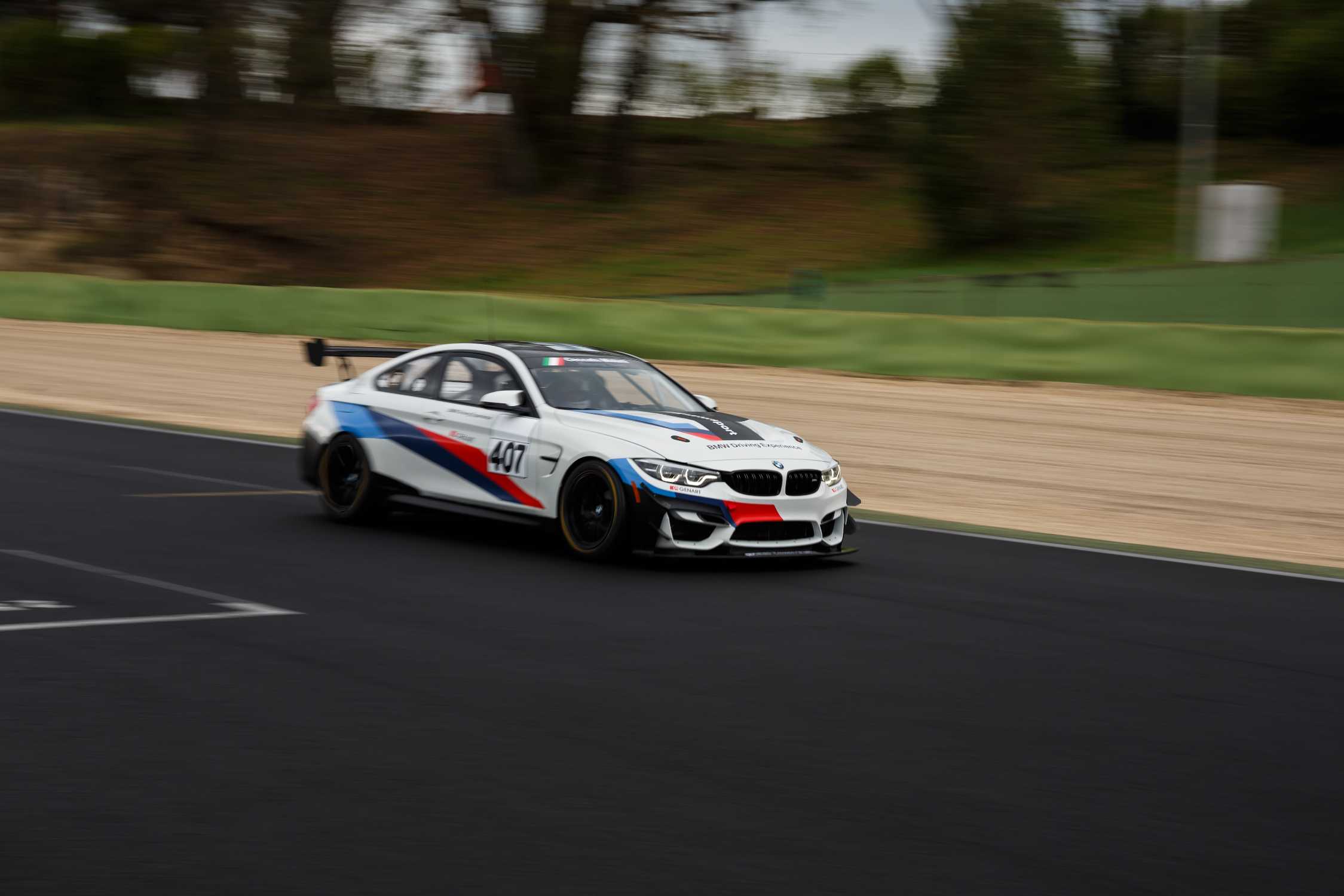 BMW M4 GT4 BMW Team Italia (03/2019)