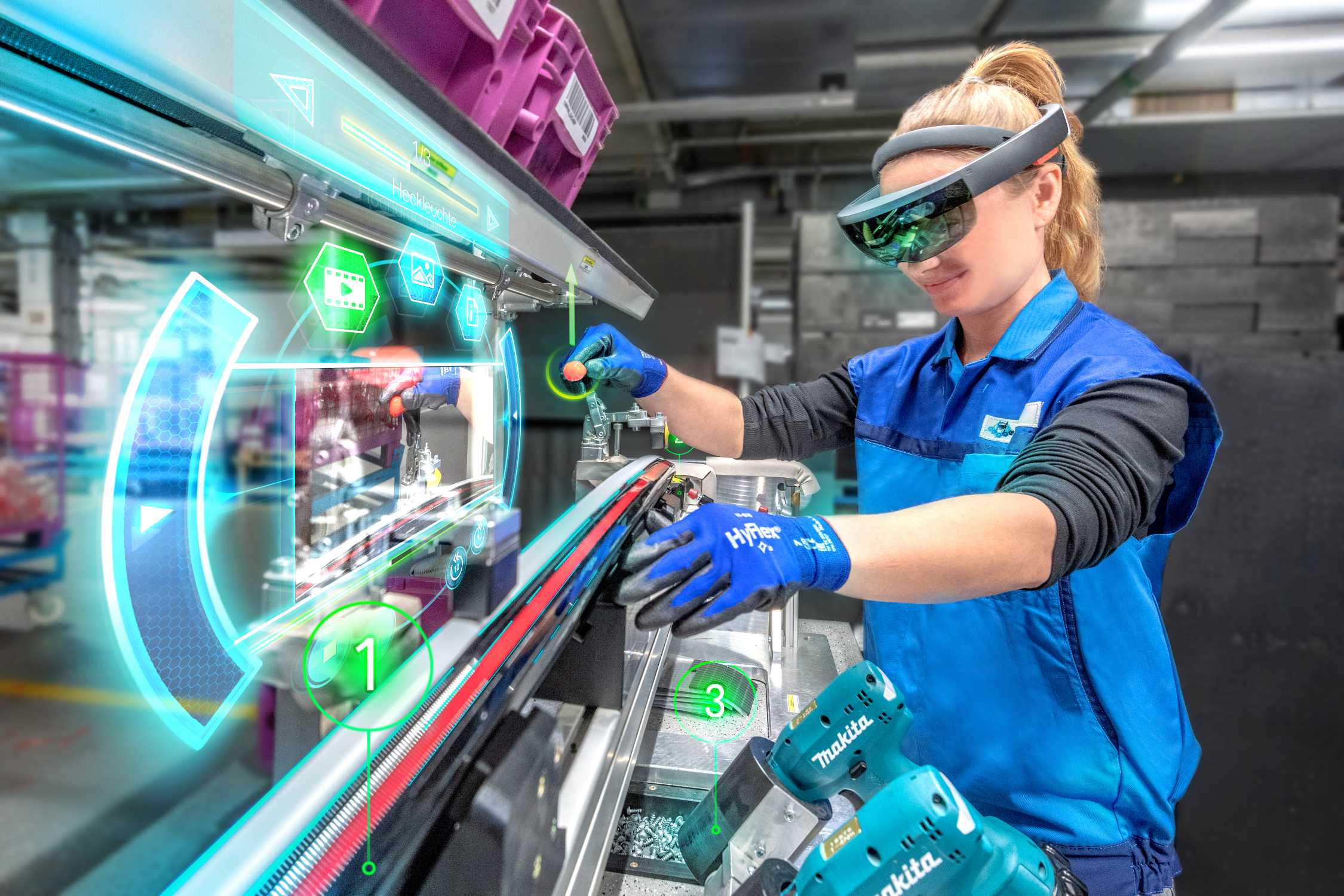 Training new staff is supported by augmented-reality glasses and virtual assistance at the assembly training centre of BMW Group Plant Dingolfing (04/2019).