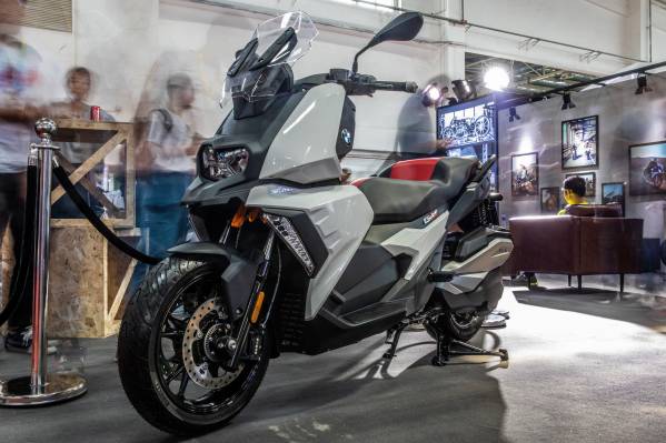 Bmw 摩托车以最强产品阵容亮相19北京国际摩托车展