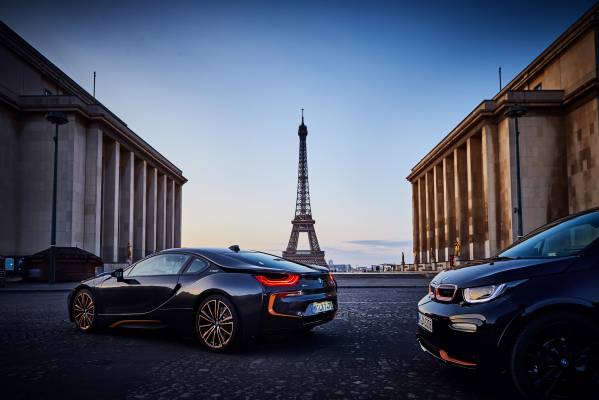  Las ediciones 2020 BMW i3s RoadStyle y i8 Ultimate Sophisto