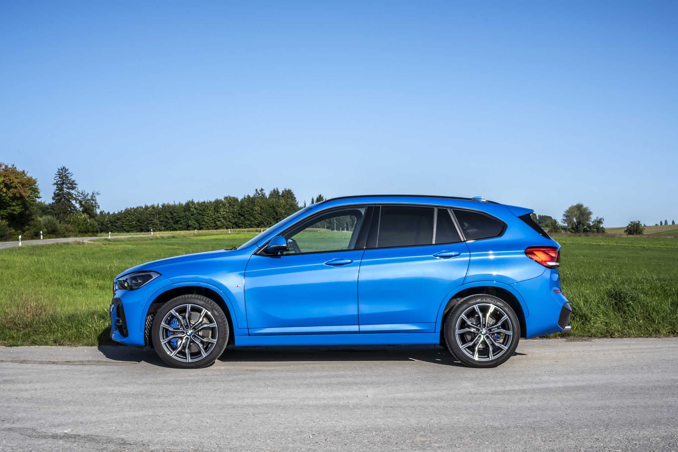 The new BMW  X1  xDrive25i M  Sport Misano Blue metallic 