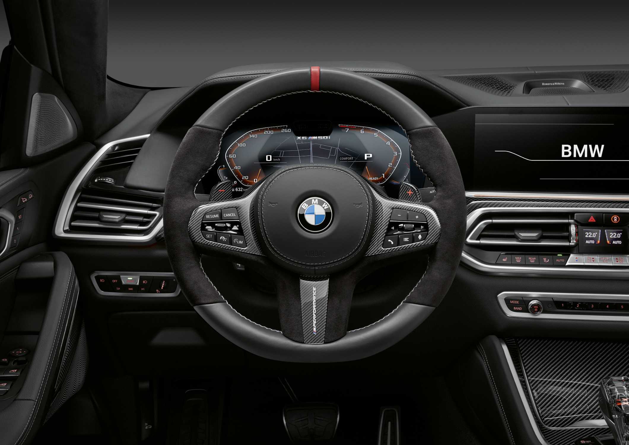 BMW X6, M Performance steering wheel, M Performance shift paddles in carbon fibre, M Performance steering wheel cover in carbon fibre/Alcantara (10/2019)