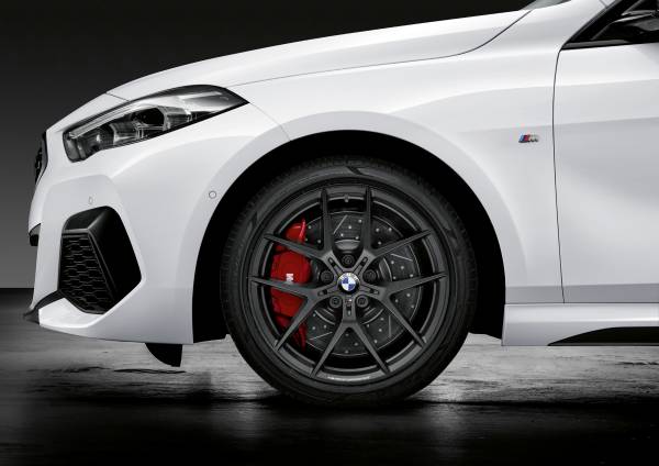 BMW M Performance 554M スタッドレスタイヤセット18 BMW 2 Series Gran Coupe, 18-inch M Performance forged wheel V