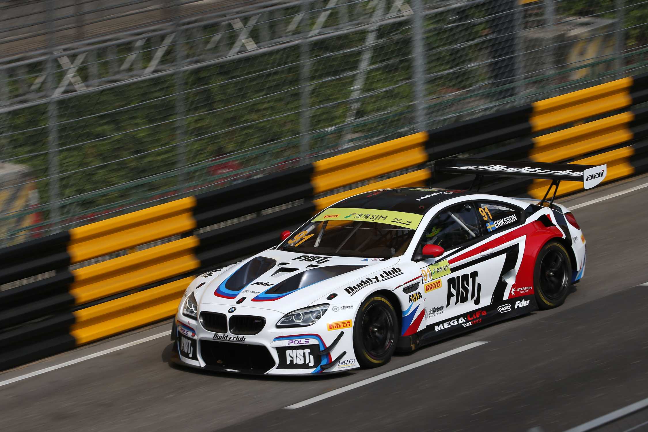 BMW m6 gt3 электромобиль