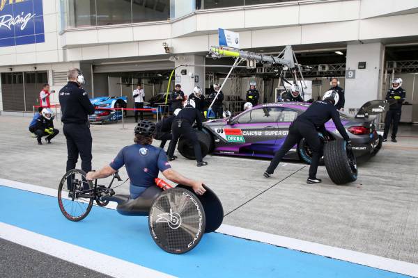 Mission Tokyo Alessandro Zanardi Takes To The Fuji Track With His Handcycle