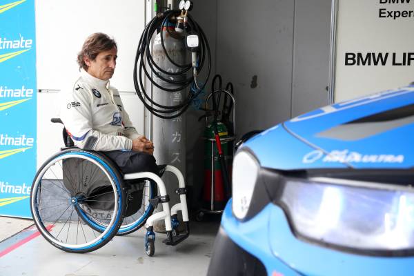 Super Gt X Dtm Dream Race Part One Kamui Kobayashi Best Placed Bmw Driver At Fuji