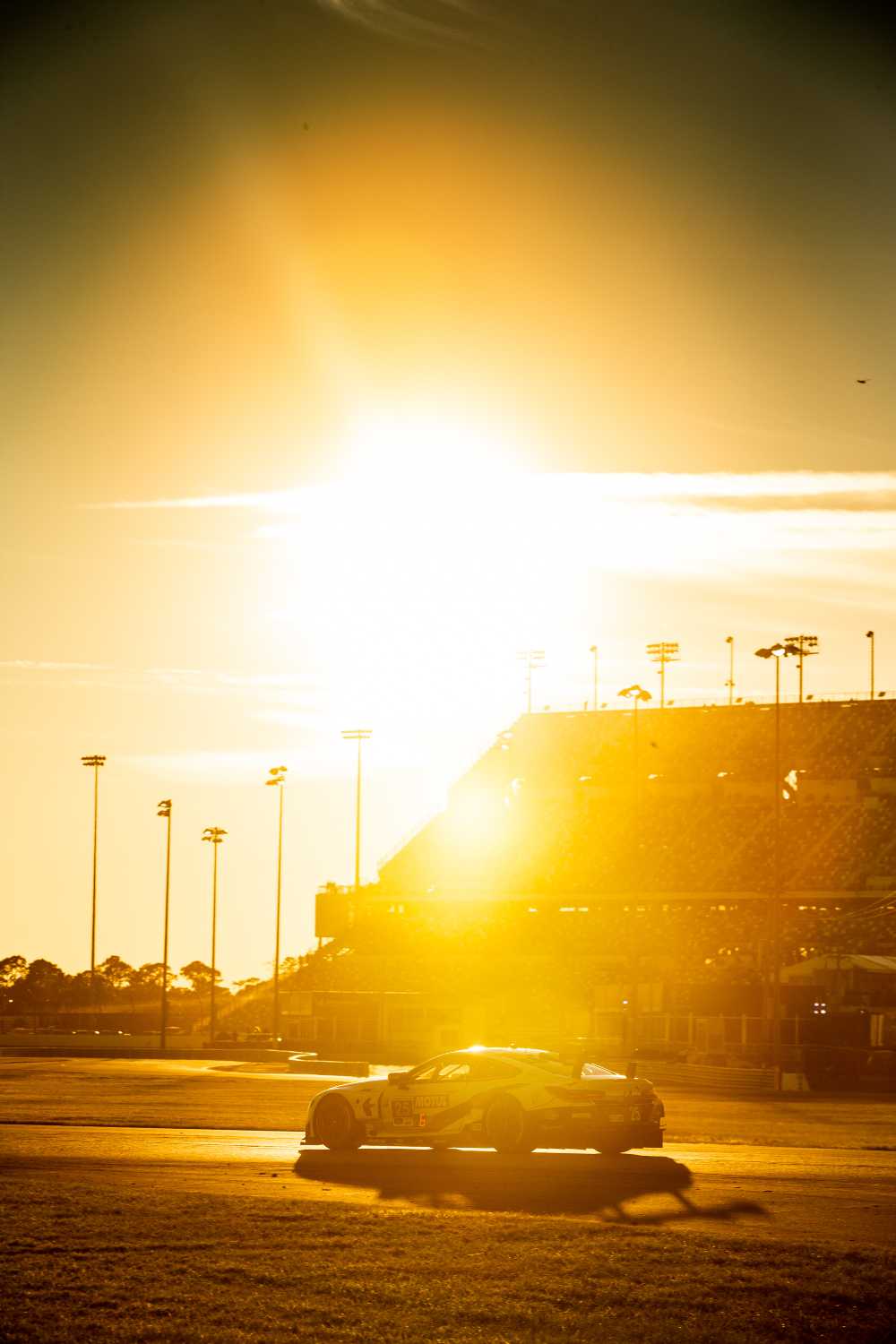 Daytona Usa Nd To Th January Daytona Hours Daytona International Speedway Bmw