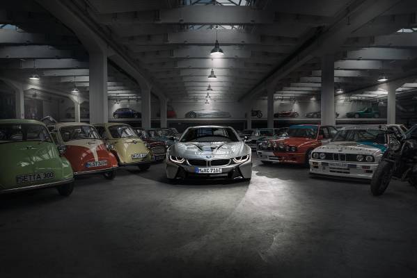Eher cool als öko : Werbekampagne für BMW i8 - WELT