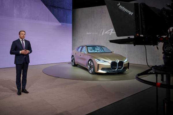  Liderazgo en innovación  BMW Group planea invertir más de   mil millones de euros en tecnologías orientadas al futuro hasta