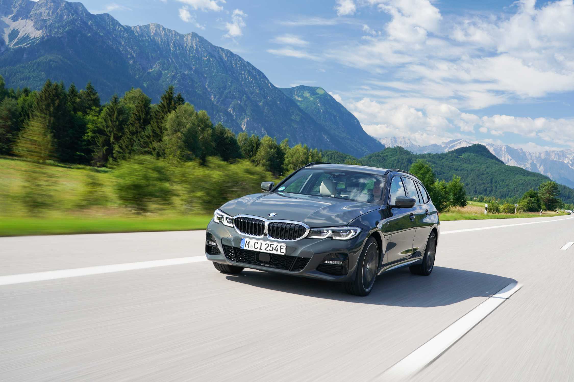 The BMW 330e Touring Additional pictures.