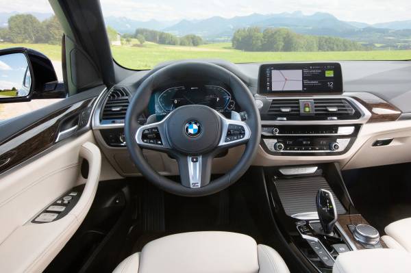 The BMW X3 xDrive30e - Additional pictures.