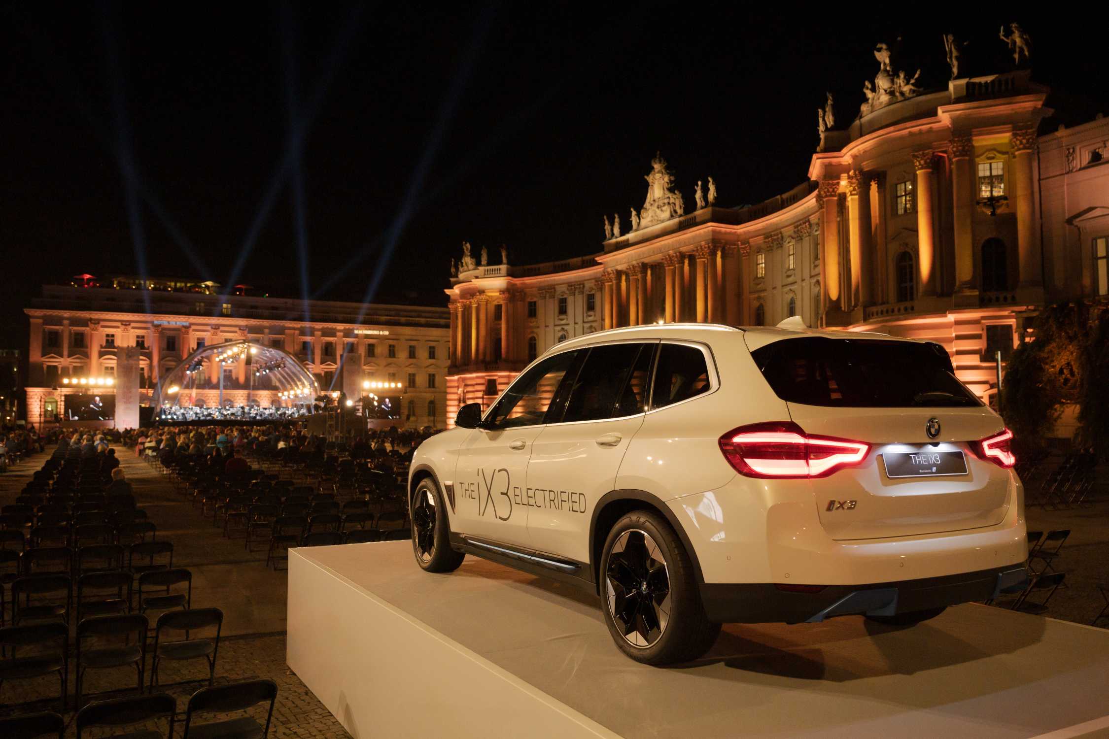 State Opera For All 2020 Presentation Of The Bmw Ix3 At The Bebelplatz In Berlin Photo Peter Adamik 09 2020