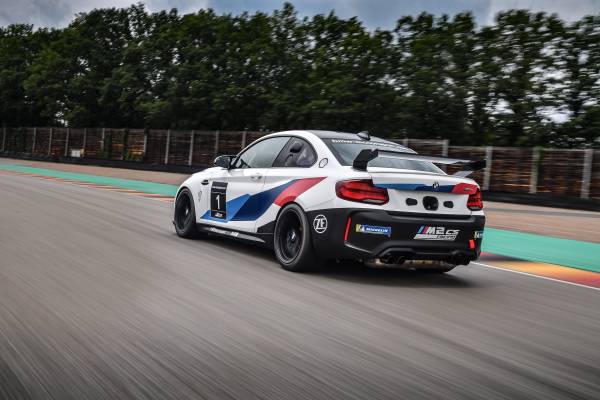 Bmw M2 Cs Racing Starts In Four One Make Cups In 21