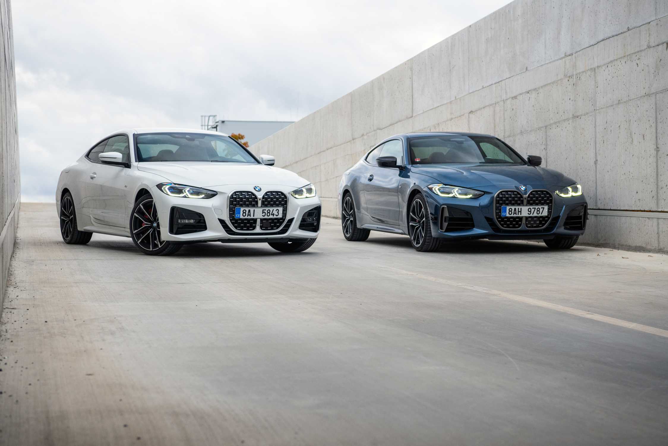 Bmw M440i Xdrive Coupé A Bmw 420d Xdrive Coupé M Sport.(10 2020)