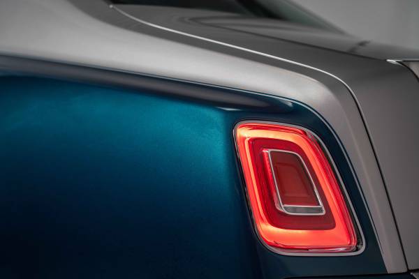 Chia sẻ với hơn 75 về rolls royce ghost tail lights hay nhất   cdgdbentreeduvn