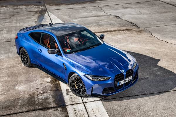 https://mediapool.bmwgroup.com/cache/P9/202103/P90415068/P90415068-the-new-bmw-m4-competition-coup-portimao-blue-03-2021-600px.jpg