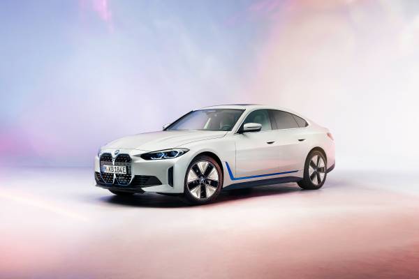 Bmw i4 on sale reveal date