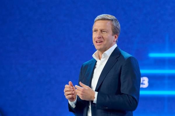 Rede Oliver Zipse, Vorsitzender des Vorstands der BMW AG, BMW Group  Jahreskonferenz 2021