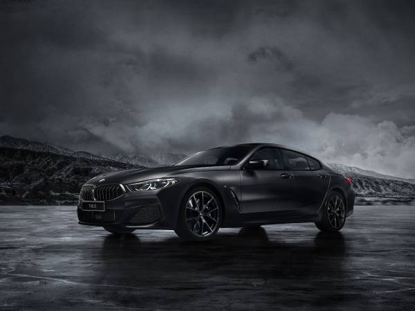 限定車「BMW 8 Series Frozen Black Edition」を発表