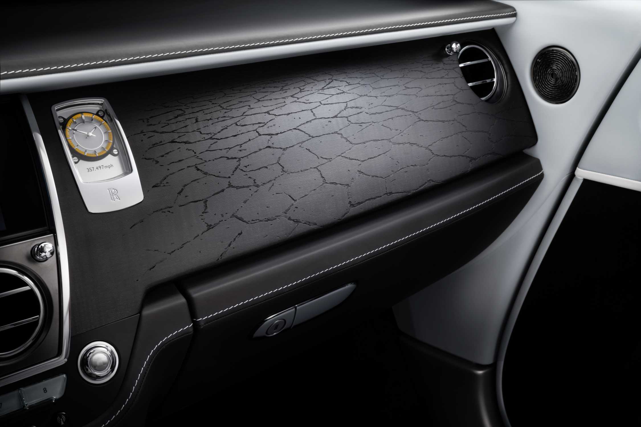 ROLLS-ROYCE LANDSPEED COLLECTION: RECALLING A FORGOTTEN HERO
