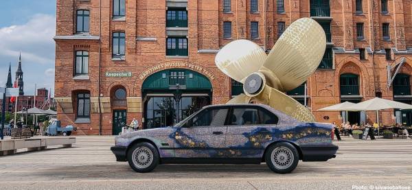 BMW Art Car by Matazo Kayama, BMW 535i, 1990, augmented reality. Courtesy of the artist and Acute Art in collaboration with BMW Group Culture. Photo: © silvanoballone (07/2021)