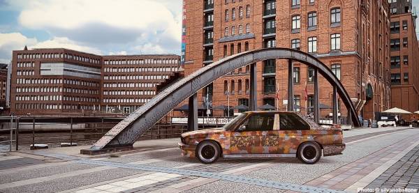 BMW Art Car by Michael Jagamara Nelson, BMW M3, 1989, augmented reality. Courtesy of the artist and Acute Art in collaboration with BMW Group Culture. Photo: © silvanoballone (07/2021)