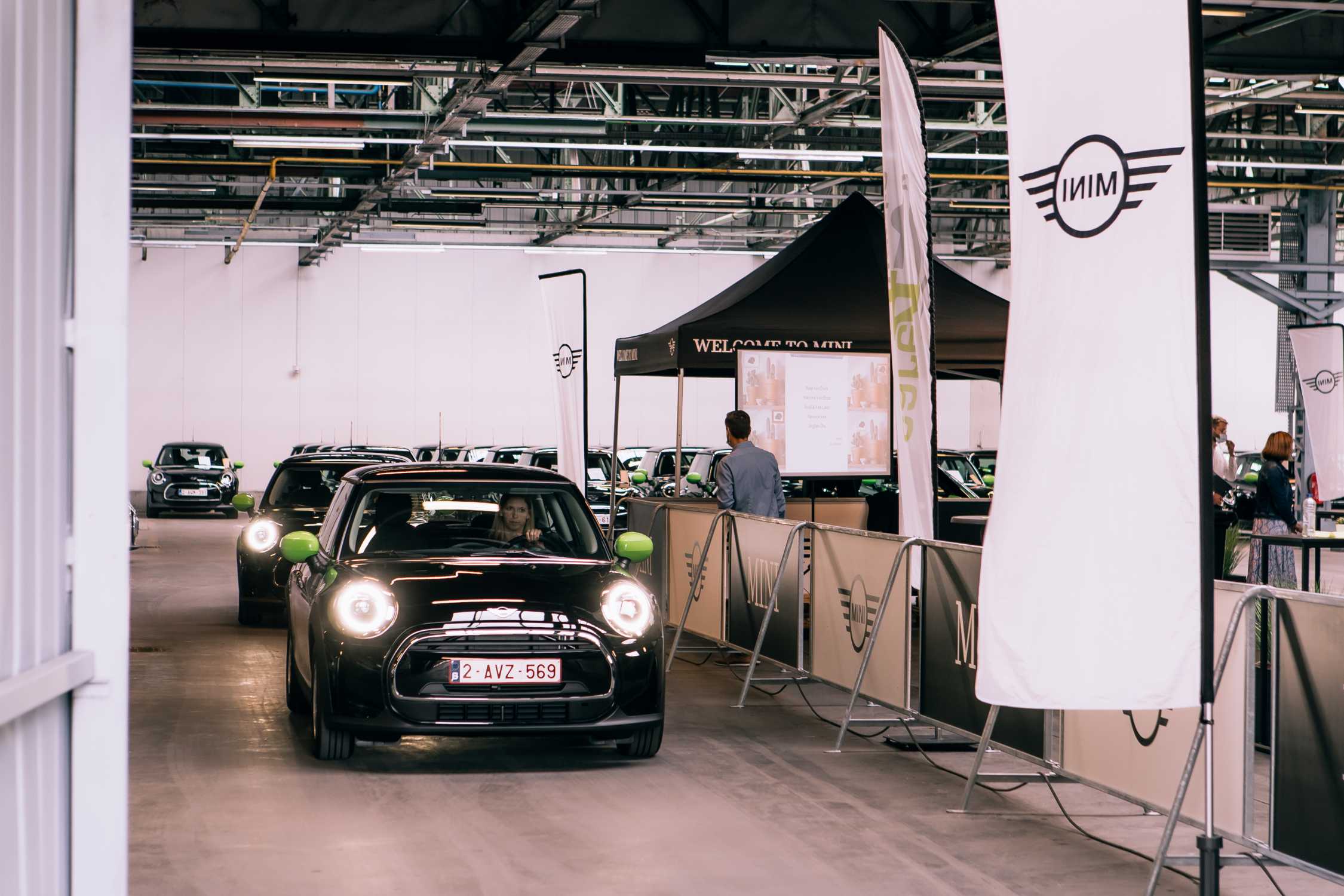 Largest delivery of electric MINIs in Europe (09/2021)