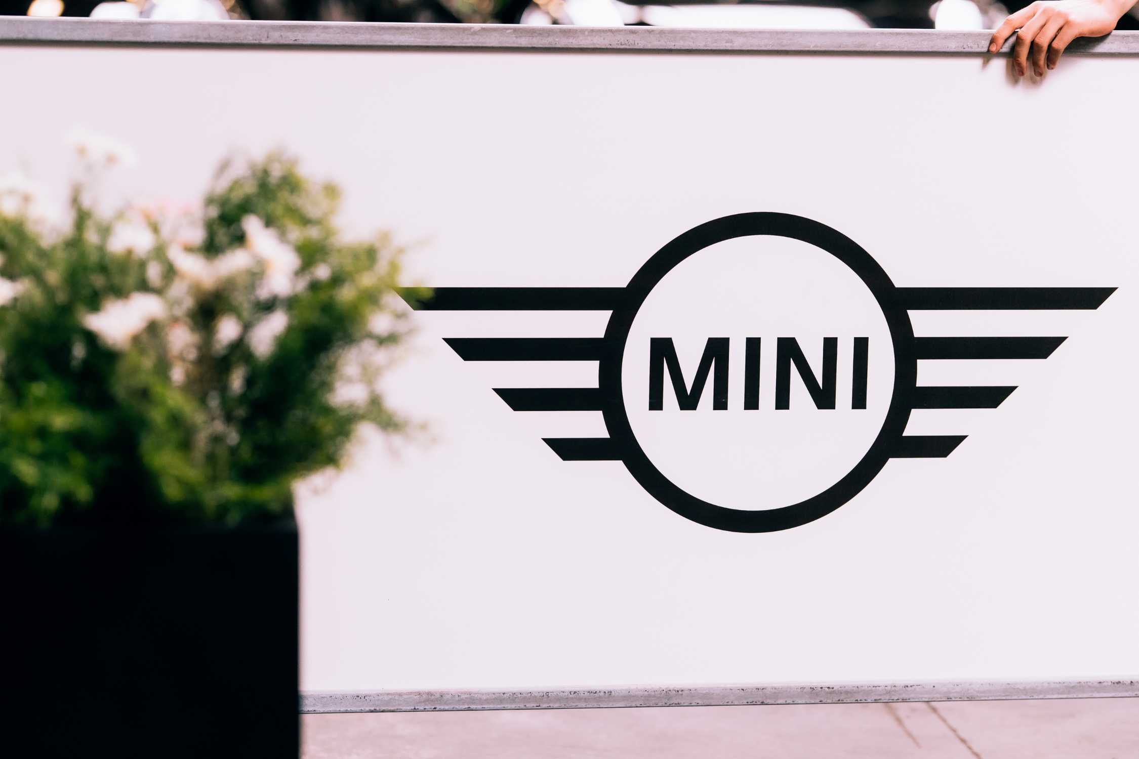 Largest delivery of electric MINIs in Europe (09/2021)