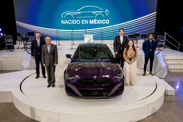 Nacido en México! La primera unidad del nuevo BMW Serie 2 Coupé se produce  en San Luis Potosí
