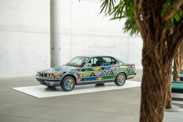 BMW Art Cars @ Pinakothek der Moderne - Style Deco - Art Deco und Design in  München