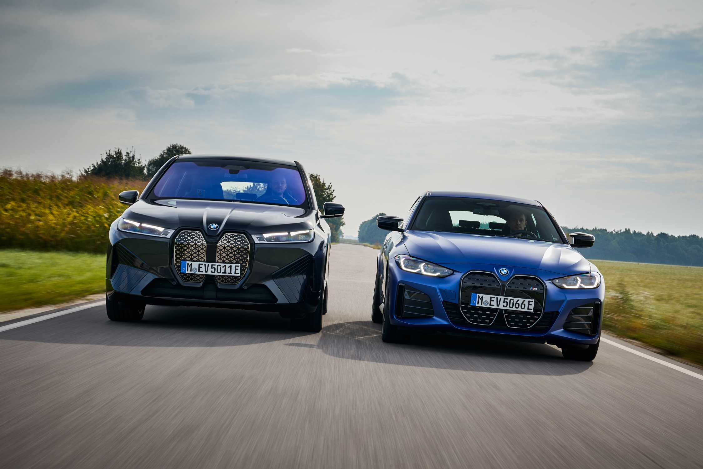 The first ever BMW iX and the first ever BMW i4 (09/2021).