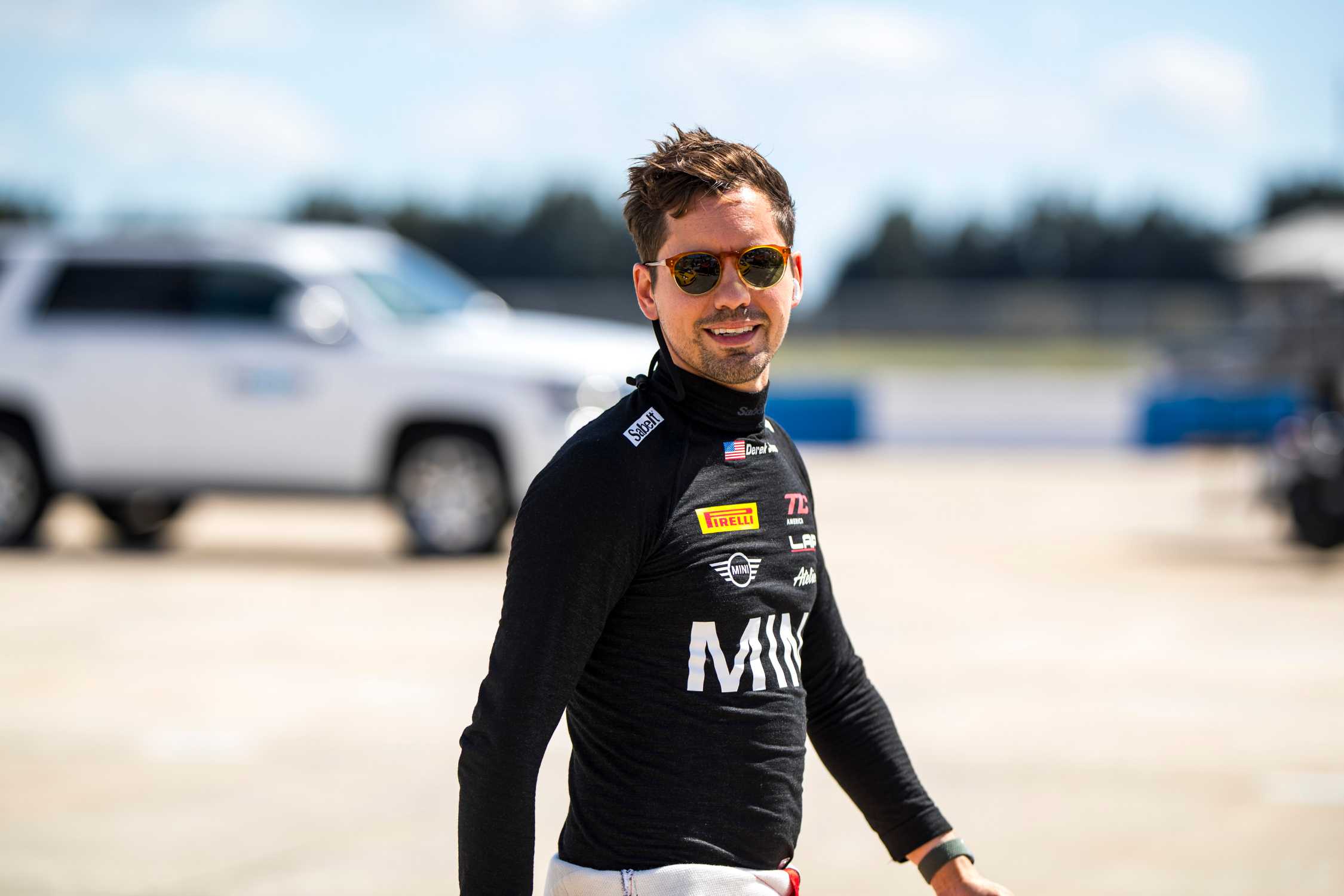 MINI MOTORSPORTS HERITAGE SHOWS UNDERDOG SPIRIT AND DOMINANCE OVER BUSY ...