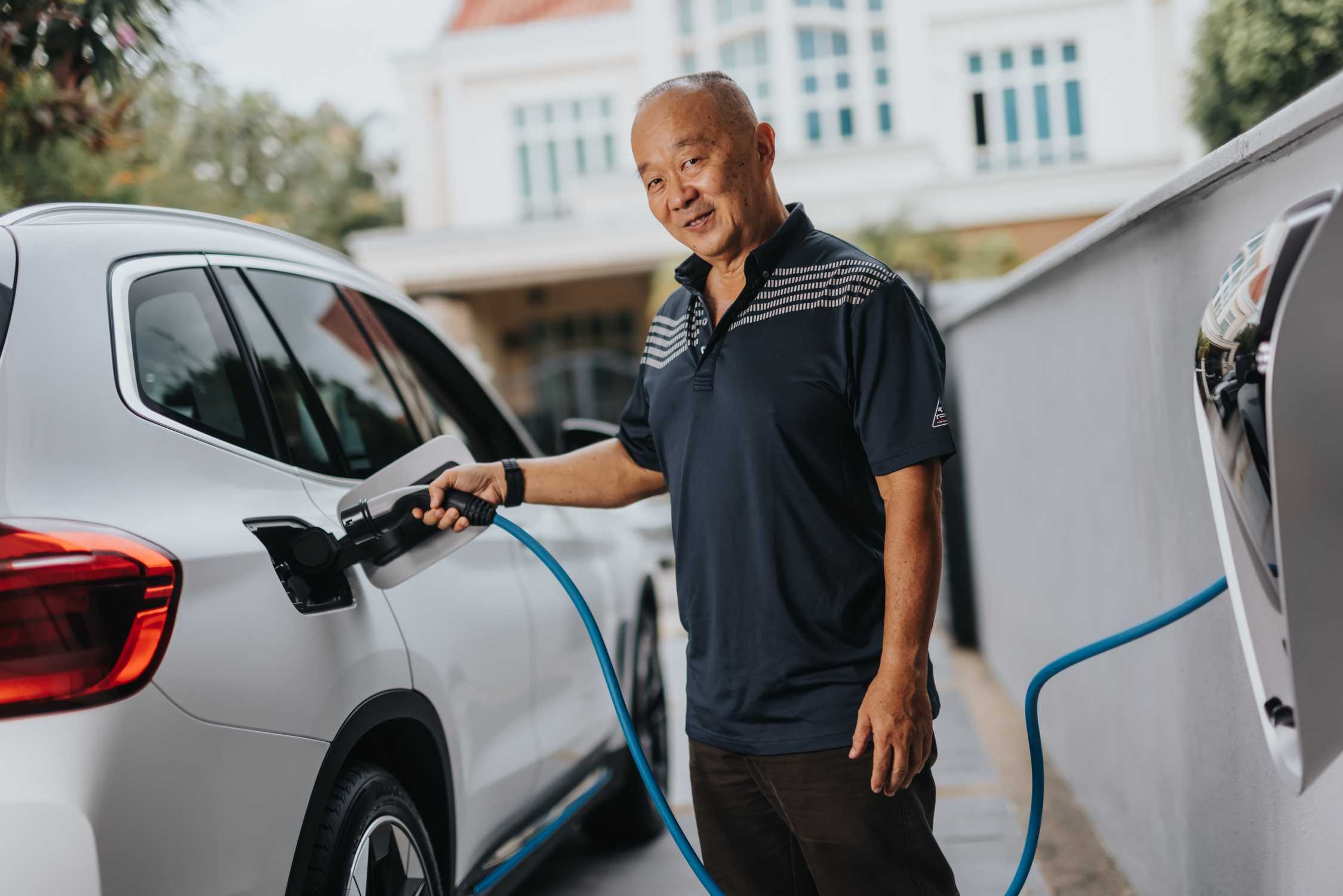 BMW iX3 in Singapore – Mr Christopher Quek (10/2021)