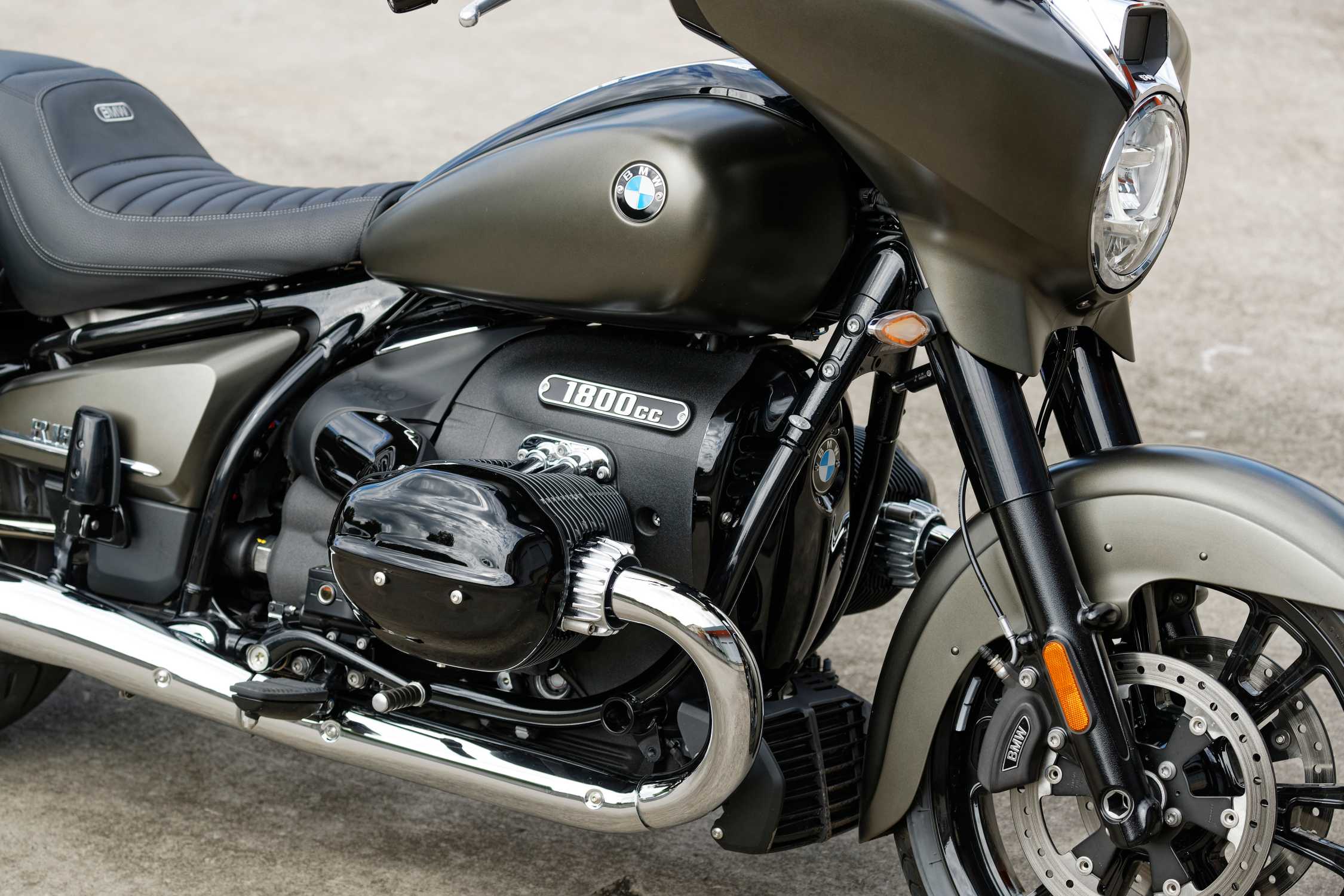 BMW R 18 B. Manhattan Metallic Matt. (09/2021)