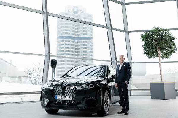 El hombre que creó el Veyron ahora diseña en BMW