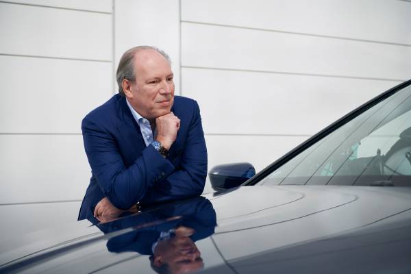 BMW IconicSounds Electric. Hans Zimmer, Composer and curator, Academy Award winner (01/2022).