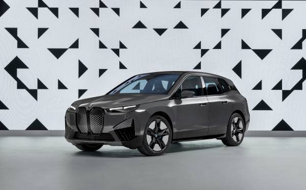BMW iX Flow Featuring E Ink
(prototype not on sale)