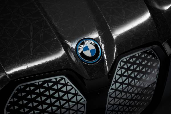 BMW iX Flow named to TIME's List of Best Inventions 2022.