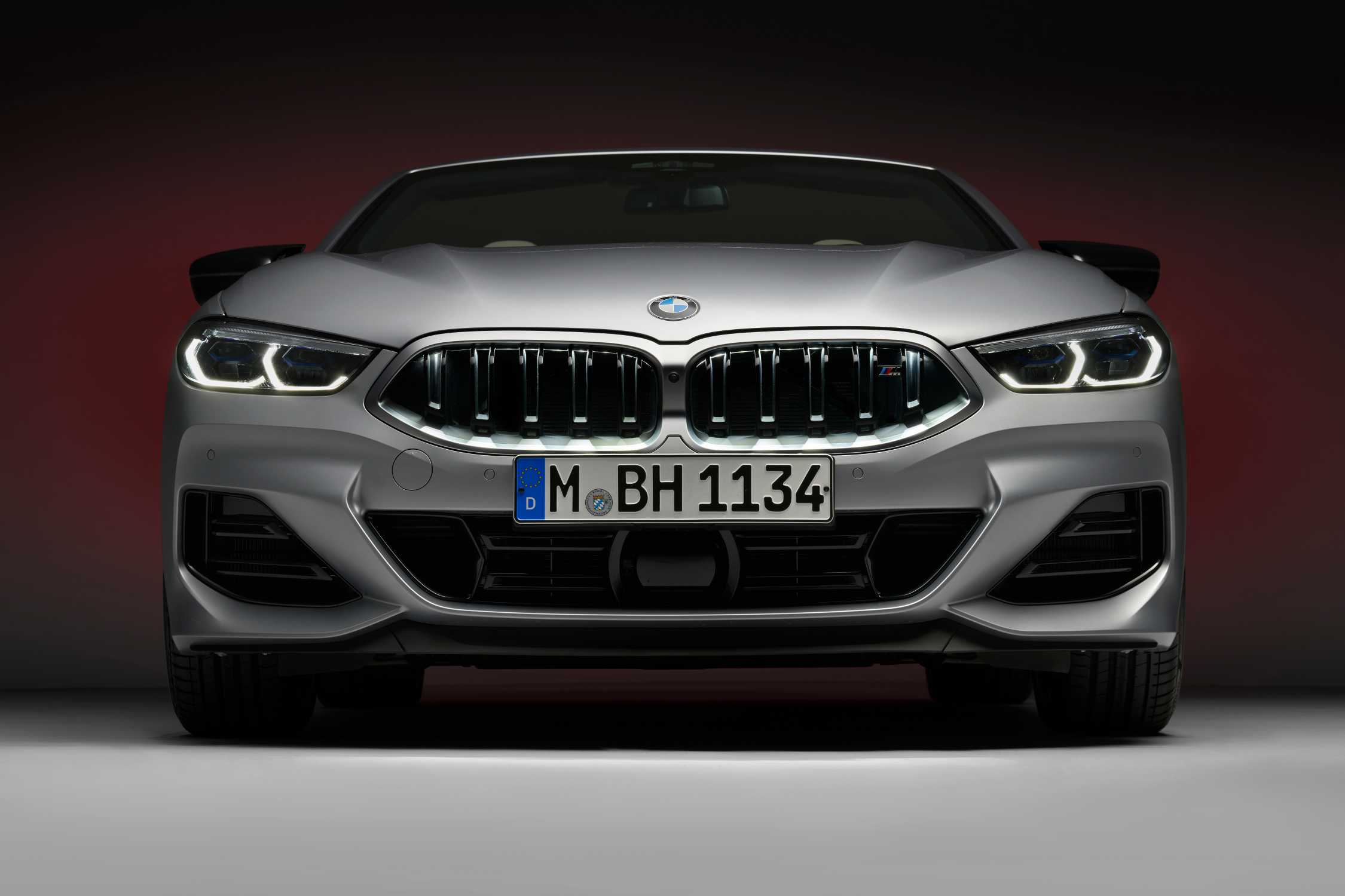 BMW M850i XDrive Convertible (01/2022).